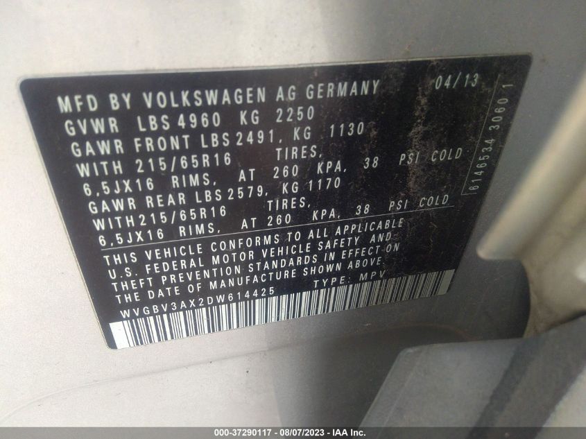 2013 VOLKSWAGEN TIGUAN S - WVGBV3AX2DW614425