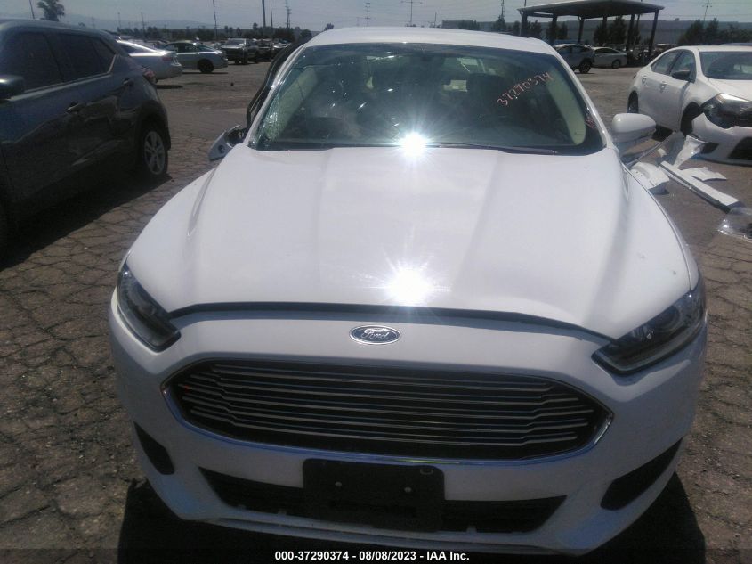 2016 FORD FUSION SE - 3FA6P0H77GR281821