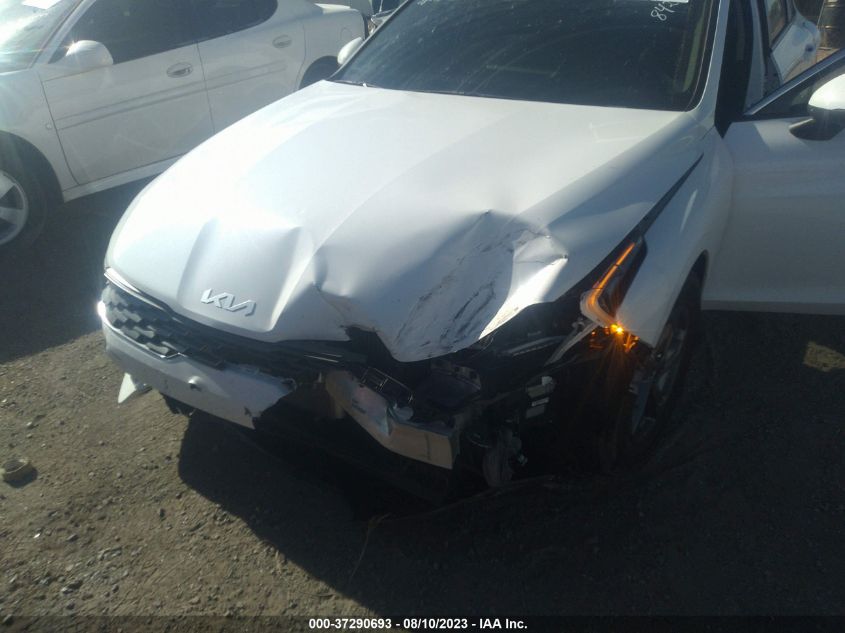 2022 KIA K5 LXS - 5XXG14J27NG128423