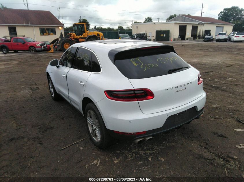 2017 PORSCHE MACAN - WP1AA2A51HLB11558