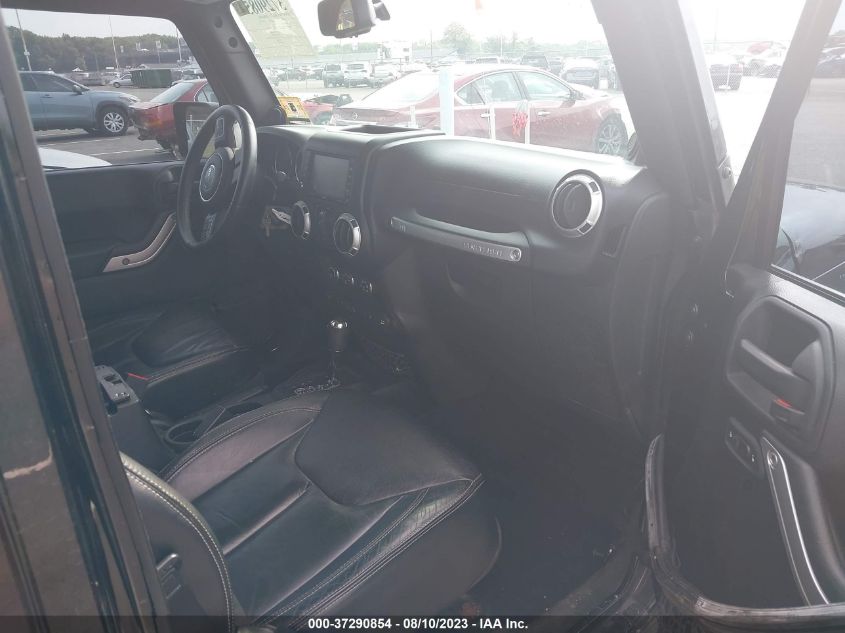 2013 JEEP WRANGLER UNLIMITED SAHARA - 1C4HJWEG2DL511383