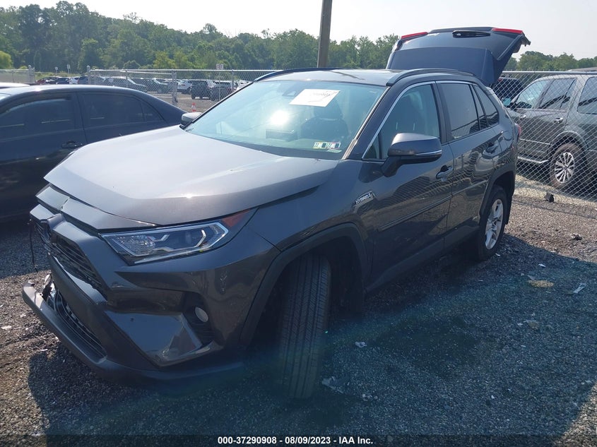VIN 2T3RWRFVXMW126428 2021 TOYOTA RAV4 XLE