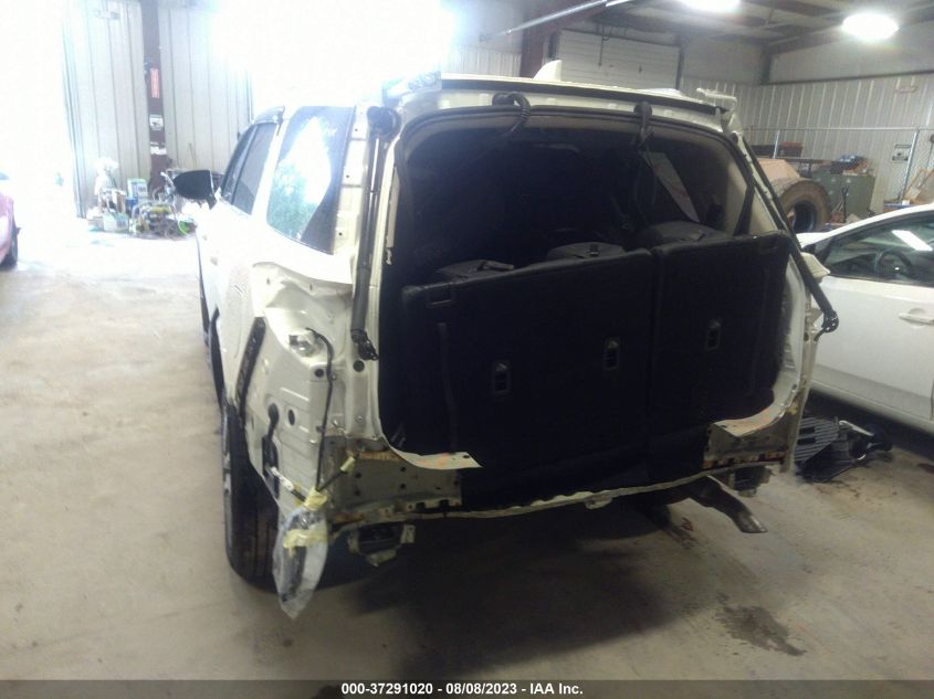 2022 NISSAN PATHFINDER SL - 5N1DR3CC6NC270334