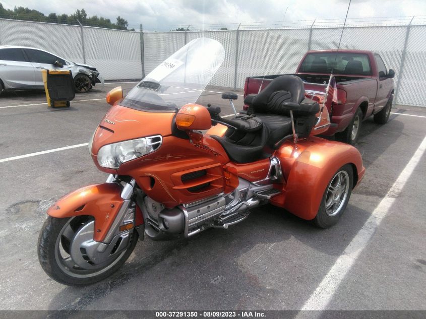 2002 HONDA GL1800 1HFSC47012A102536