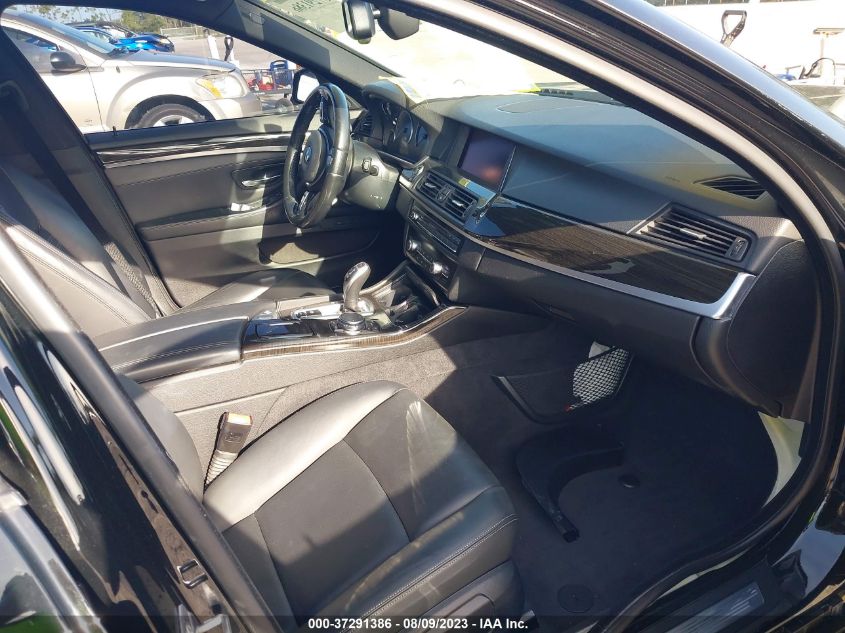 2016 BMW 5 SERIES 528I - WBA5A5C51GD528685