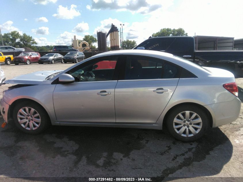 2014 CHEVROLET CRUZE 1LT - 1G1PC5SB0E7245714