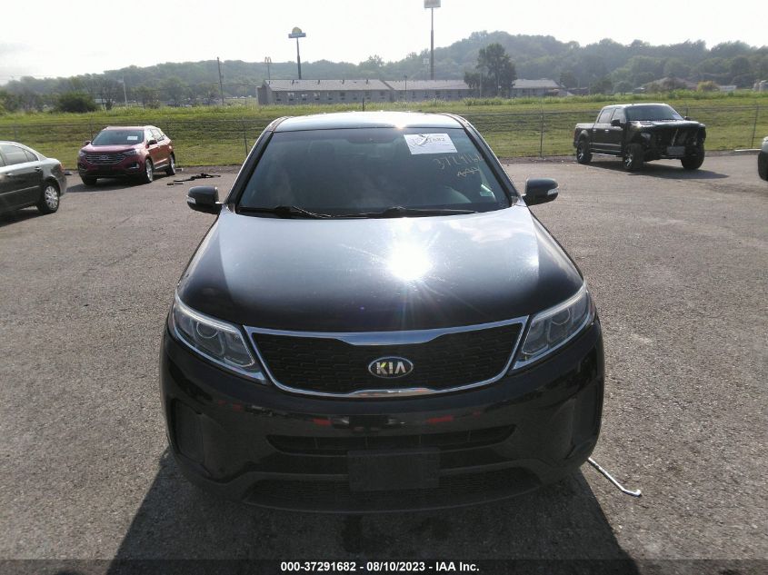 2015 KIA SORENTO LX - 5XYKT3A61FG569172