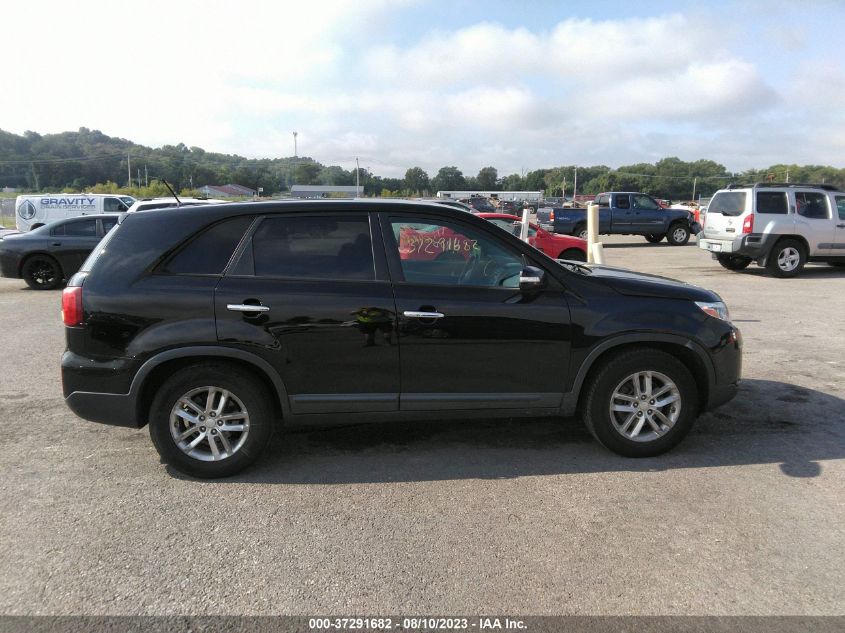 2015 KIA SORENTO LX - 5XYKT3A61FG569172