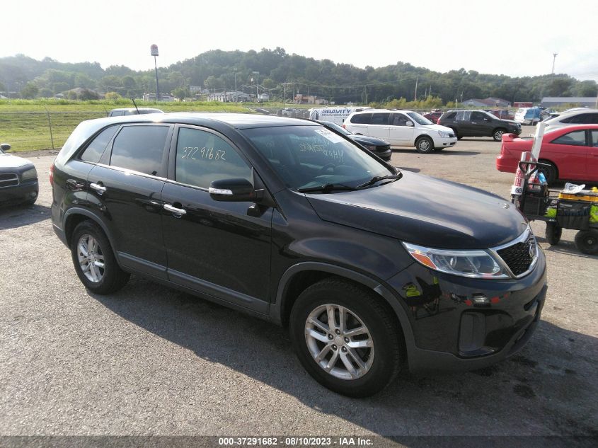 2015 KIA SORENTO LX - 5XYKT3A61FG569172