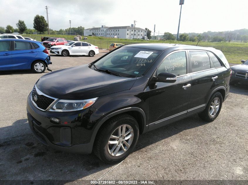 2015 KIA SORENTO LX - 5XYKT3A61FG569172