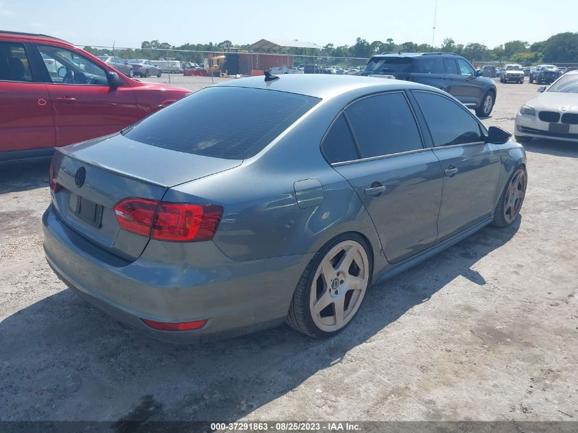 2013 VOLKSWAGEN GLI AUTOBAHN 3VW567AJ1DM232465
