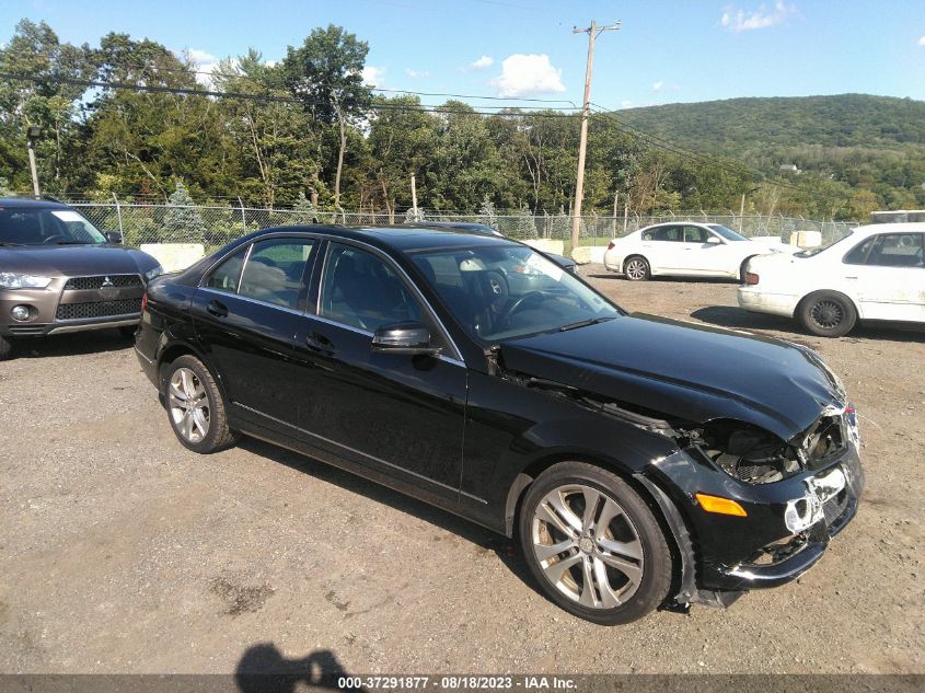 2013 MERCEDES-BENZ C-CLASS C 300 - WDDGF8AB2DR277753