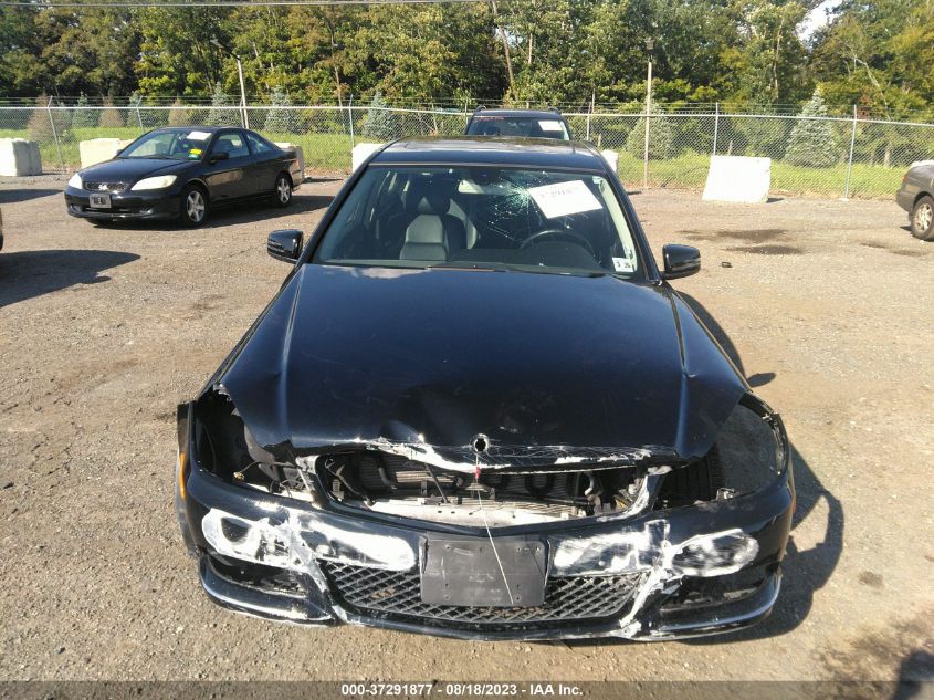2013 MERCEDES-BENZ C-CLASS C 300 - WDDGF8AB2DR277753
