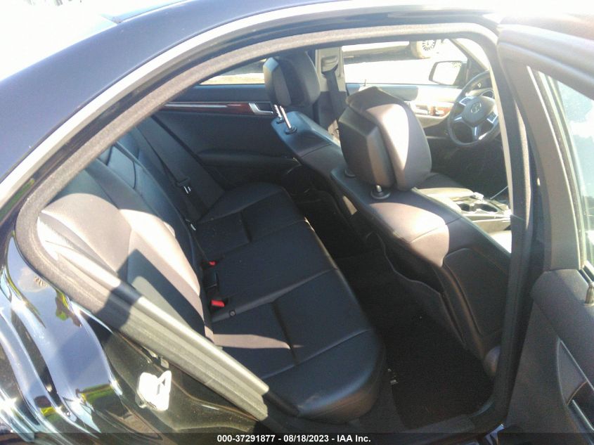 2013 MERCEDES-BENZ C-CLASS C 300 - WDDGF8AB2DR277753