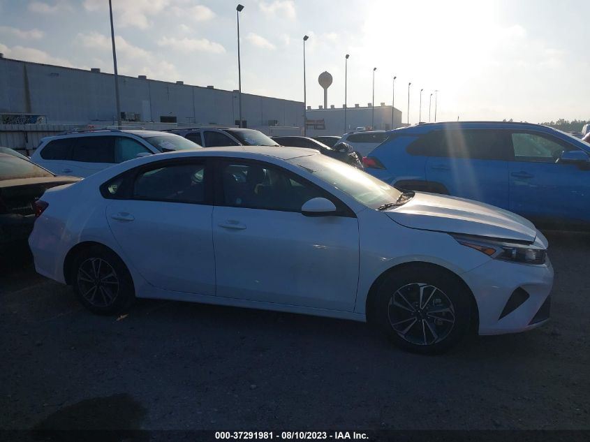 2022 KIA FORTE LXS - 3KPF24AD3NE452875