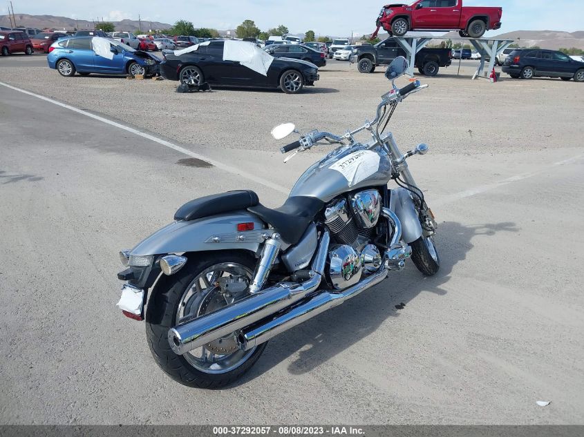 2005 HONDA VTX1800 F1 - 1HFSC46BX5A301883