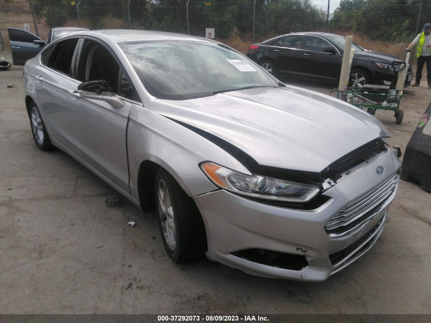 2016 FORD FUSION SE - 03FA6P0H75GR39662