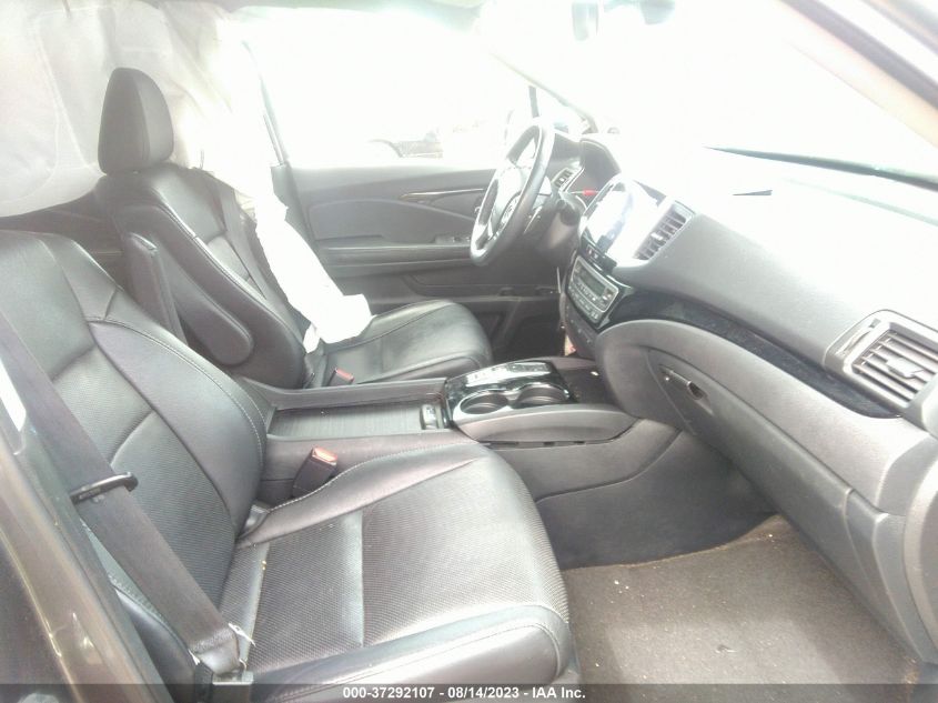 2017 HONDA PILOT ELITE - 5FNYF6H08HB029090
