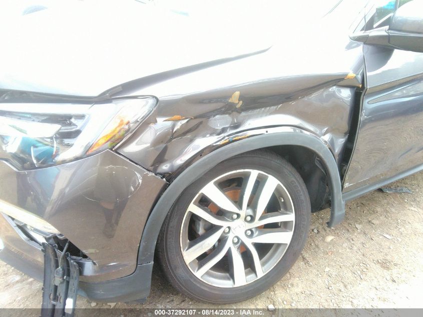 2017 HONDA PILOT ELITE - 5FNYF6H08HB029090