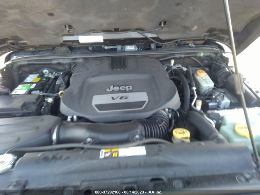 2015 JEEP WRANGLER UNLIMITED SAHARA - 1C4BJWEG5FL693508