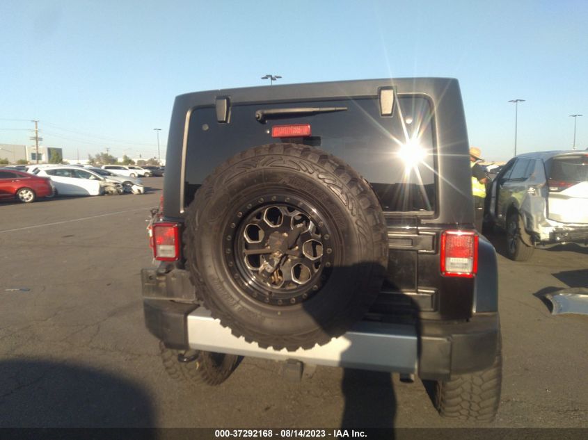 2015 JEEP WRANGLER UNLIMITED SAHARA - 1C4BJWEG5FL693508