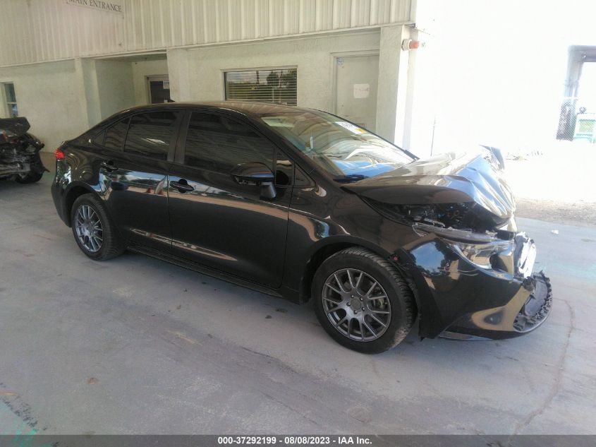 2020 TOYOTA COROLLA LE - JTDEPRAE0LJ054879