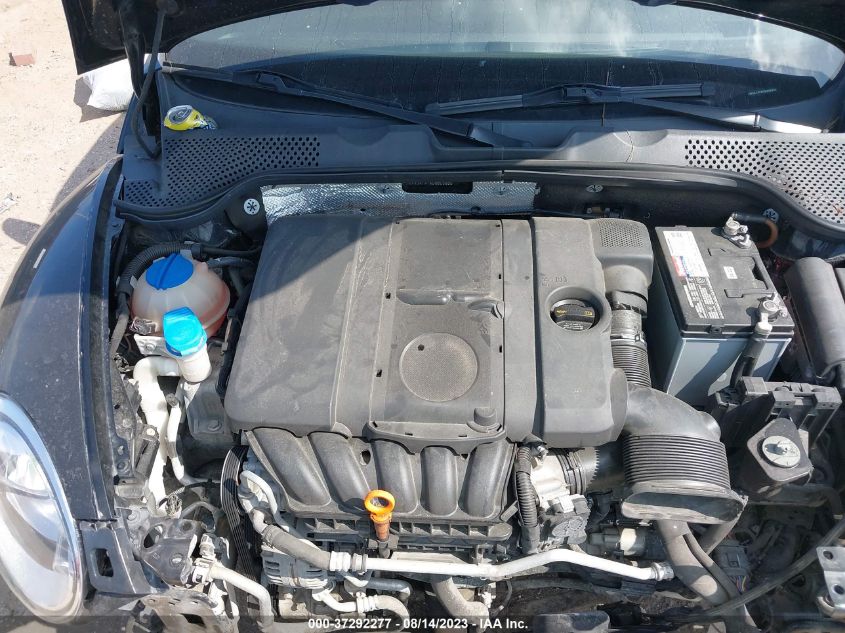 2013 VOLKSWAGEN BEETLE CONVERTIBLE 2.5L W/TECH 3VW5X7ATXDM805930