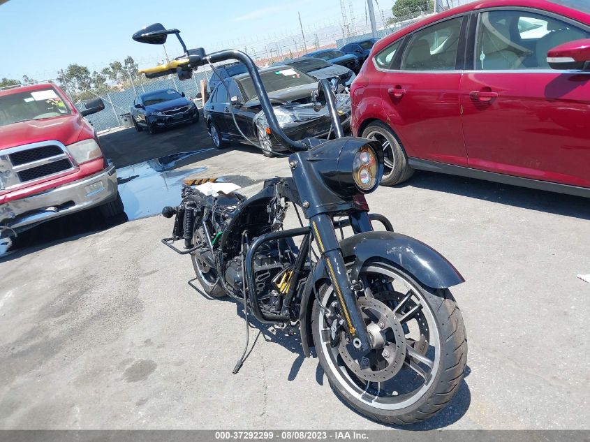 2018 HARLEY-DAVIDSON FLHR ROAD KING - 1HD1FBC10JB675788