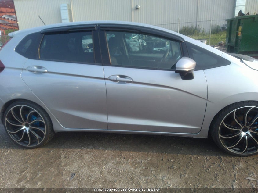 VIN 3HGGK5G72HM711914 2017 HONDA FIT EX