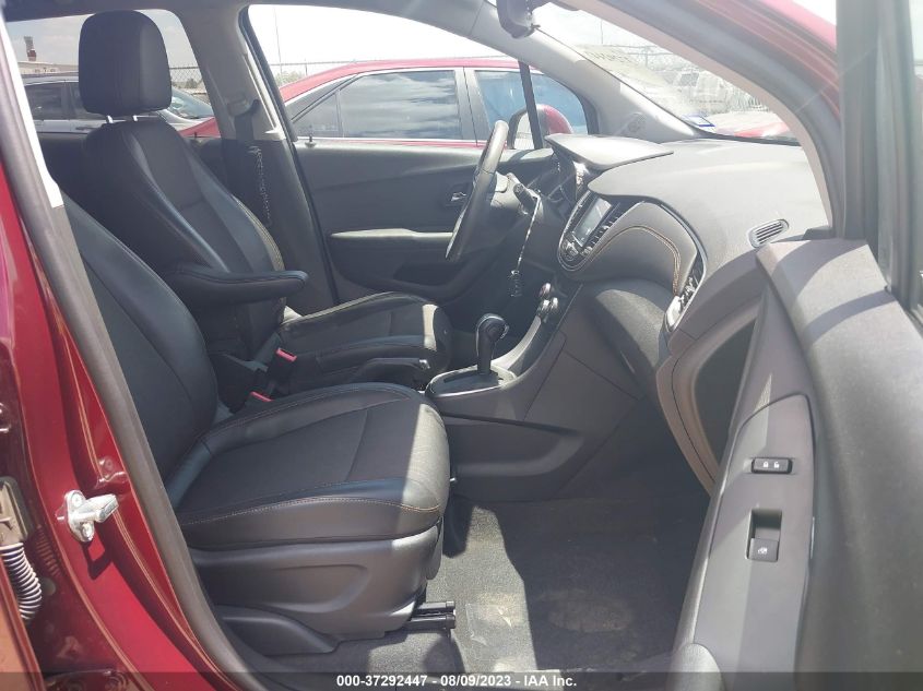 2017 CHEVROLET TRAX LT - 3GNCJLSB2HL268452