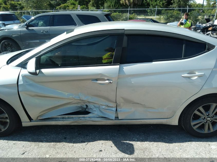 2017 HYUNDAI ELANTRA SE - 5NPD84LF6HH054144