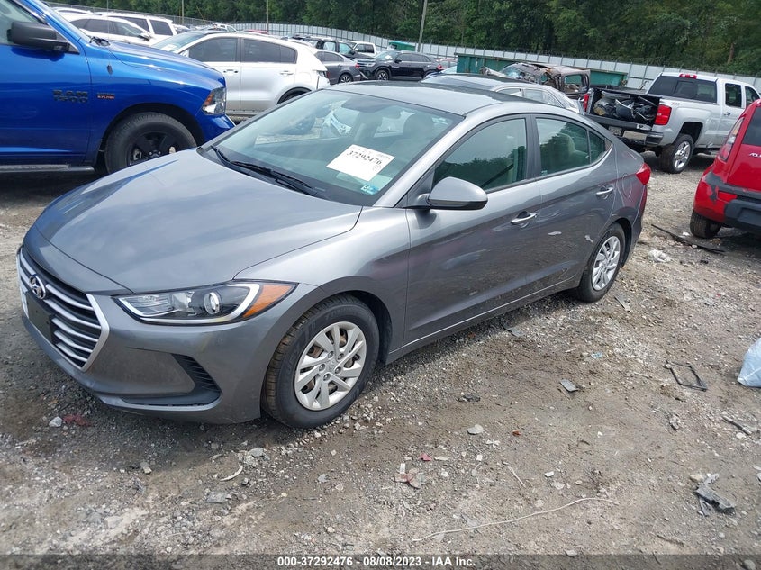 VIN 5NPD74LF4JH393686 2018 HYUNDAI ELANTRA SE