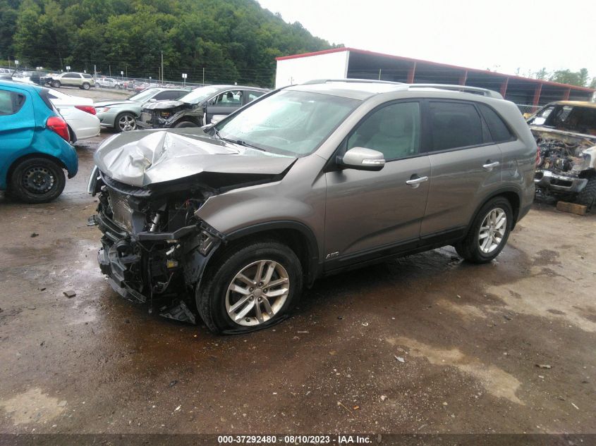 2015 KIA SORENTO LX - 5XYKTDA70FG584034