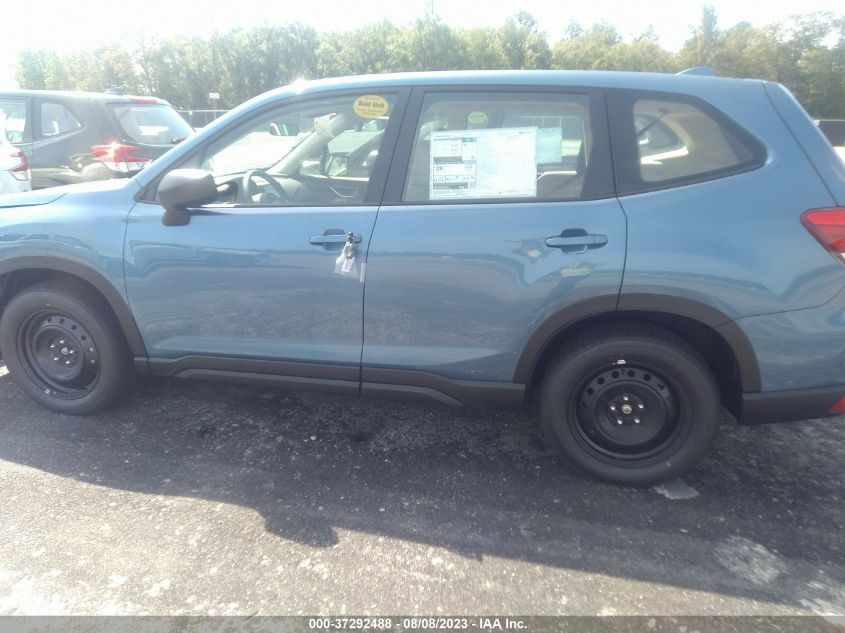 2023 SUBARU FORESTER - JF2SKAAC8PH498348