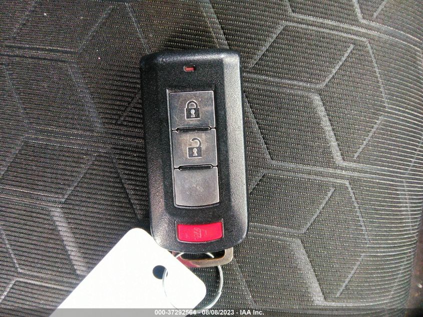2020 MITSUBISHI OUTLANDER SPORT SE 2.0 - JA4AP4AU4LU024396