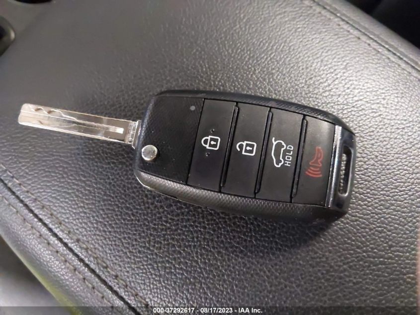 2020 KIA SPORTAGE LX - KNDPMCAC8L7725211