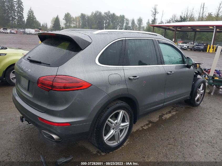 2016 PORSCHE CAYENNE - WP1AA2A28GLA06097