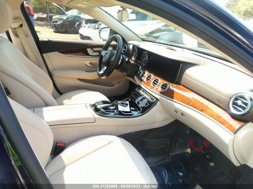 2017 MERCEDES-BENZ E-CLASS E 300 - WDDZF4KBXHA077966