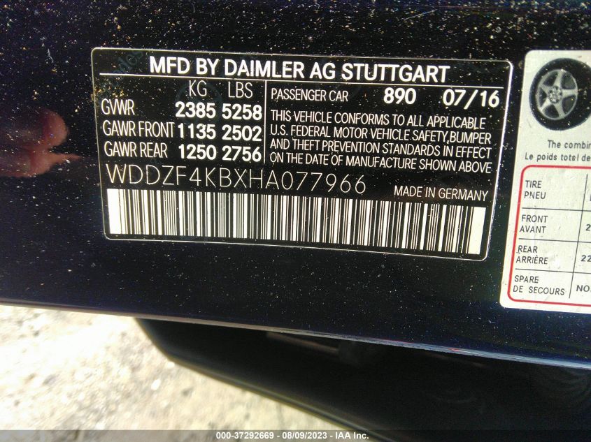2017 MERCEDES-BENZ E-CLASS E 300 - WDDZF4KBXHA077966