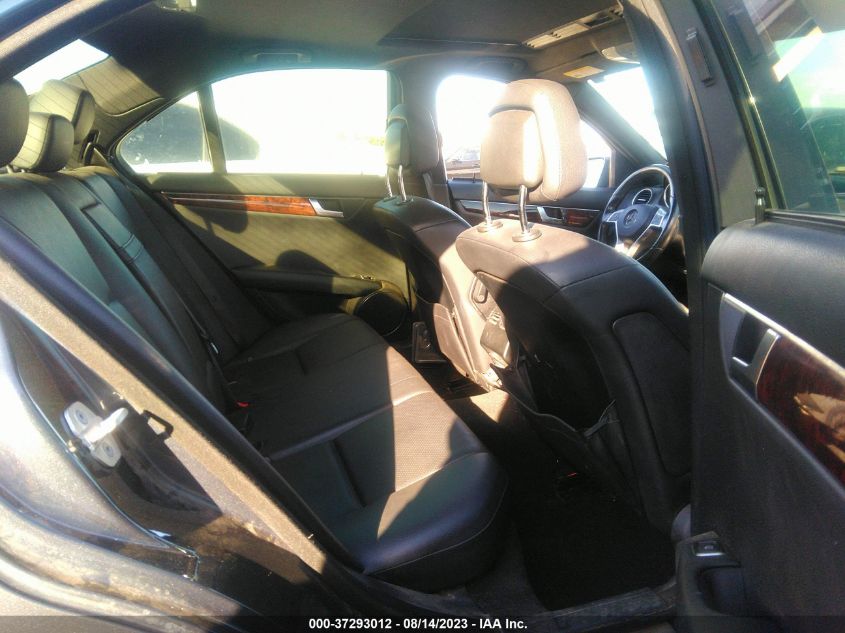 2013 MERCEDES-BENZ C-CLASS C 250 - WDDGF4HB1DA851708