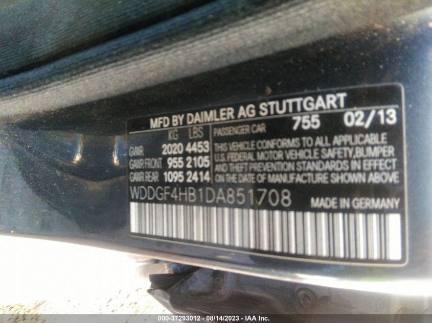 2013 MERCEDES-BENZ C-CLASS C 250 - WDDGF4HB1DA851708