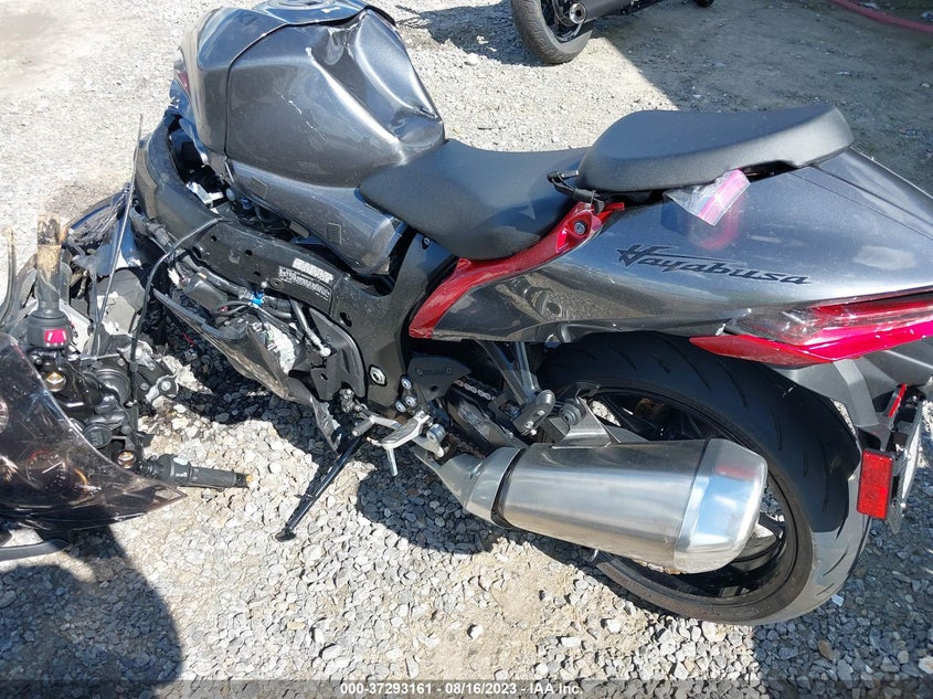 VIN JS1EJ11B7P7100276 2023 SUZUKI GSX1300 RR