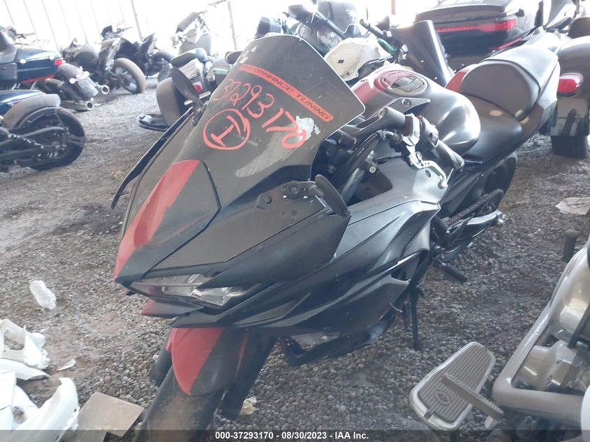 VIN ML5EXEN13LDA06756 2020 KAWASAKI EX650 N