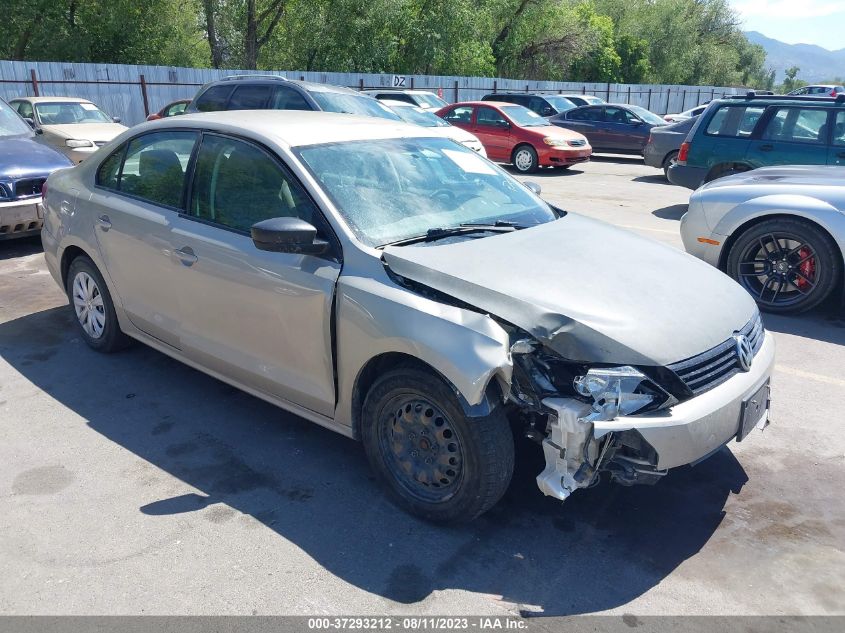 2014 VOLKSWAGEN JETTA SEDAN S - 3VW1K7AJ7EM250738