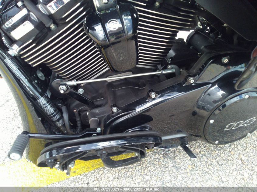 2021 HARLEY-DAVIDSON FLTRXS - 1HD1KTP18MB675232