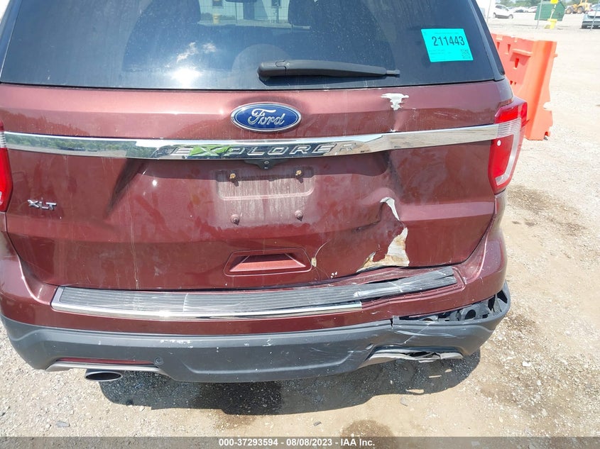 VIN 1FM5K8D87JGC15913 2018 FORD EXPLORER XLT
