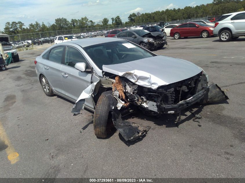 2017 HYUNDAI SONATA SE/2.4L - 5NPE24AF9H8468012