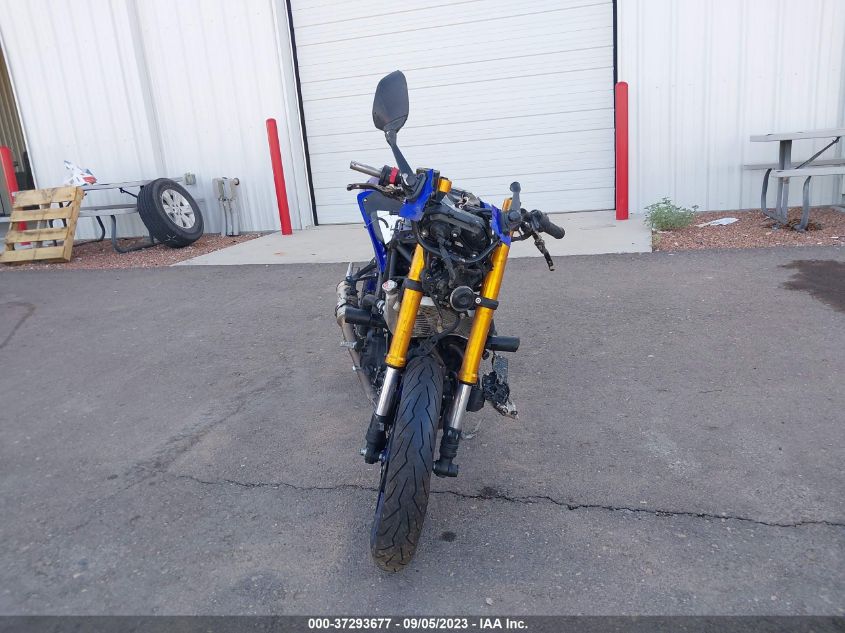 2019 YAMAHA YZFR3 MH3RH17Y9KK001030