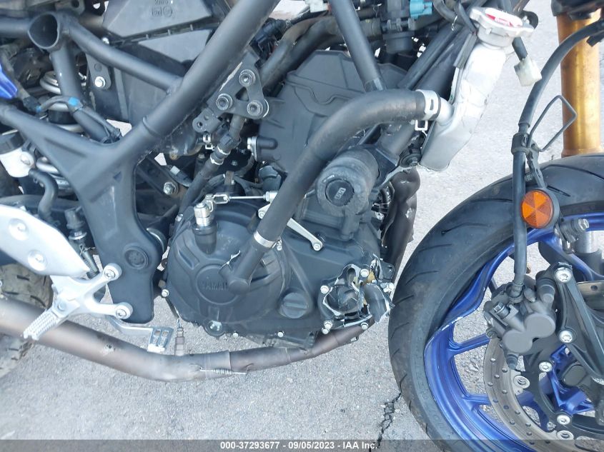 2019 YAMAHA YZFR3 MH3RH17Y9KK001030