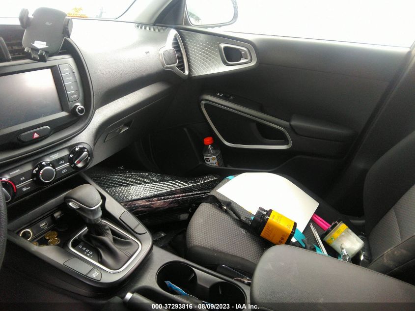 2020 KIA SOUL LX - KNDJ23AU7L7075579